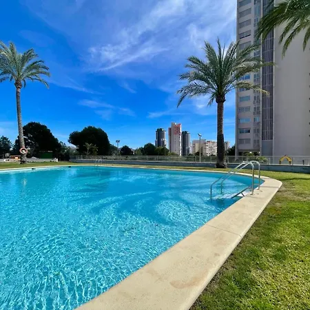 Poniente Lux בנידורם