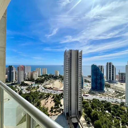 Poniente Lux Apartman *