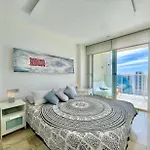 Poniente Lux Apartman